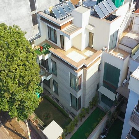 Lime Tree Hotel Sushant Lok Gurgaon Sector 29 Next To Iffco Chowk Metro Exteriér fotografie