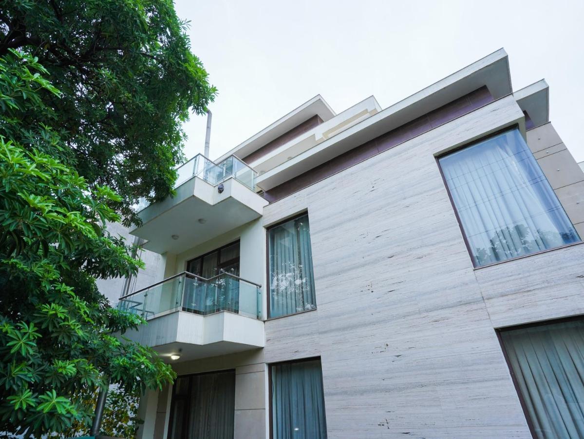 Lime Tree Hotel Sushant Lok Gurgaon Sector 29 Next To Iffco Chowk Metro Exteriér fotografie