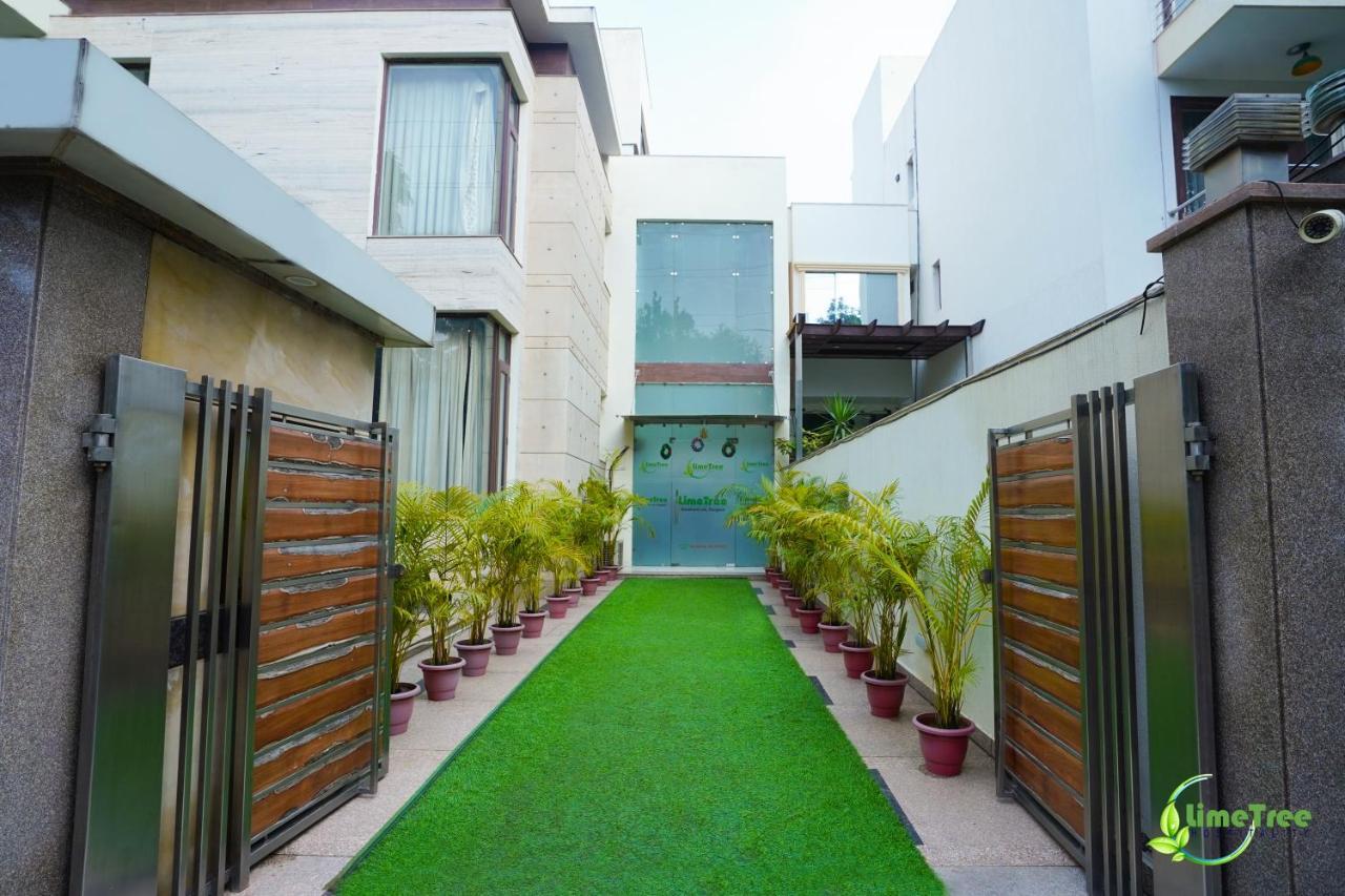 Lime Tree Hotel Sushant Lok Gurgaon Sector 29 Next To Iffco Chowk Metro Exteriér fotografie